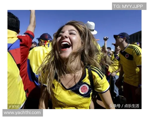 女球迷为足球明星倾心追逐展现热情与执着的青春故事